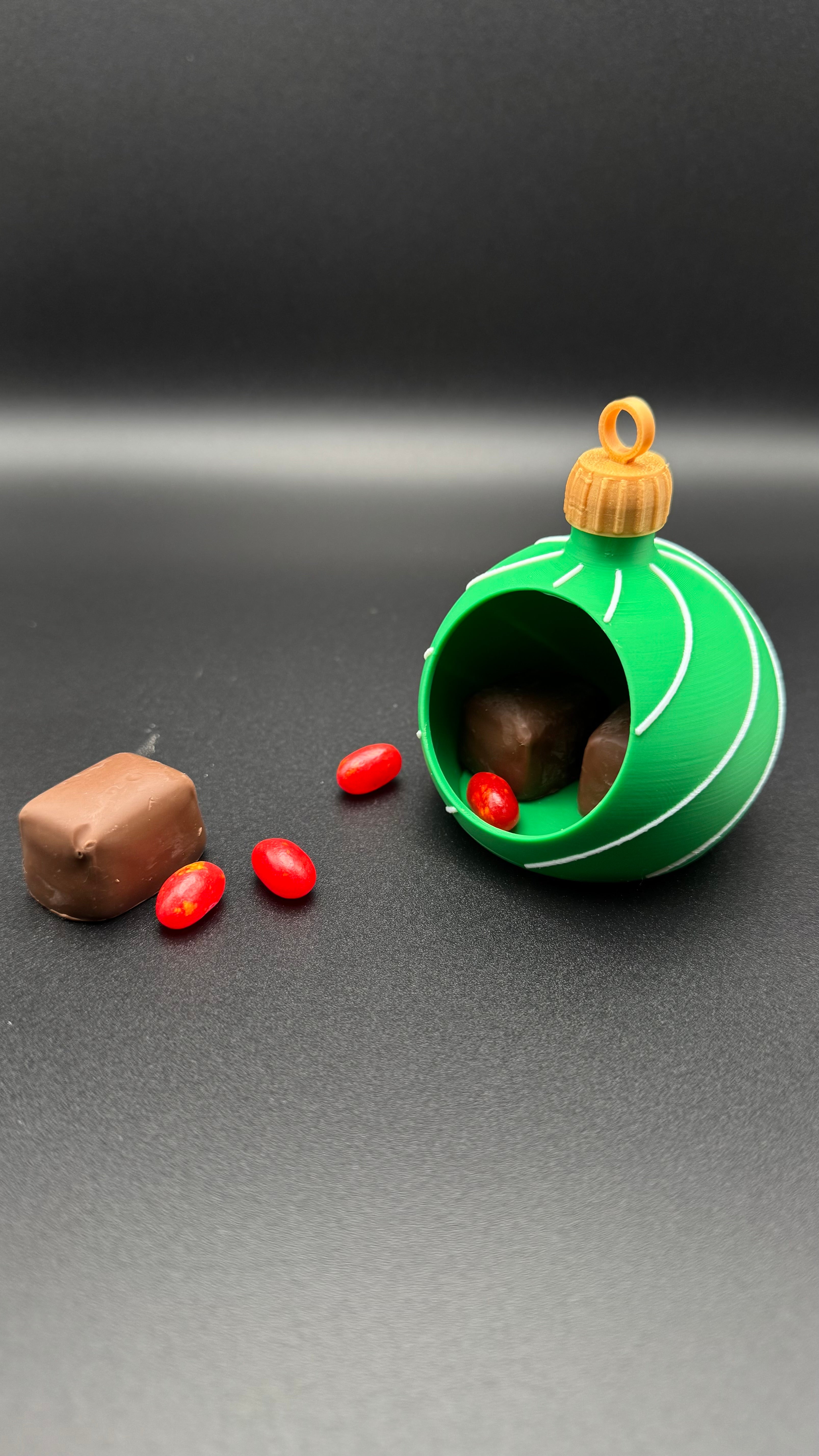 Green Ornament Gift Box